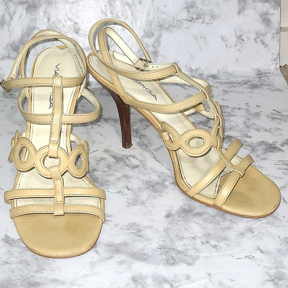 Via Spiga Italian Leather Strappy Heels Nude Tan Circle Buckle Strappy Sandals